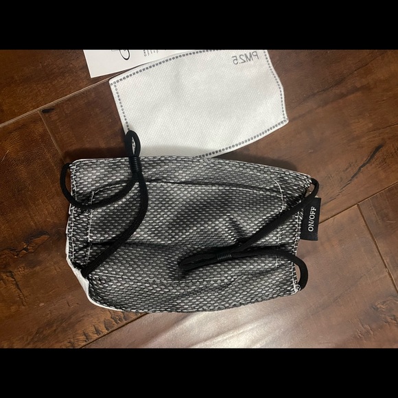 LED Fiber Optic Face Mask (Multicolor & Multiple Modes) - Picture 7 of 9